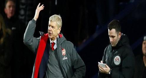 فينجر: لاعبو مانشستر سيتي لا يحتاجون لحماية إضافية